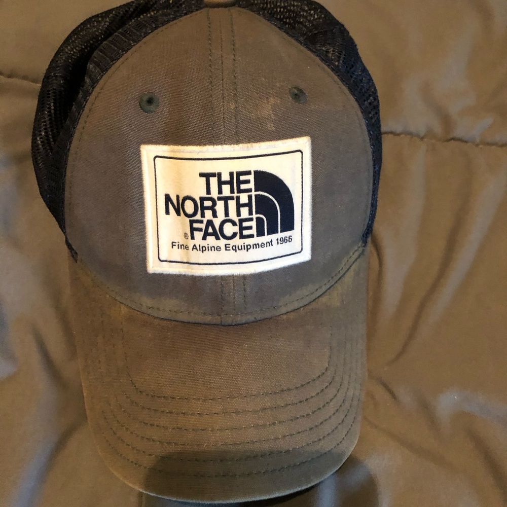North face distressed look hat